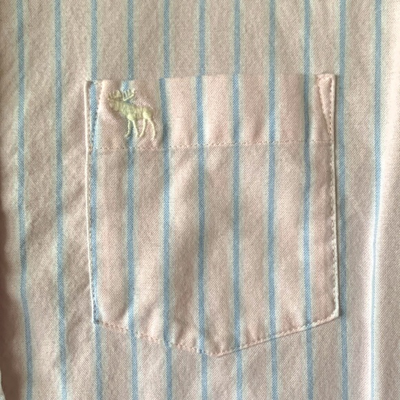 Abercrombie & Fitch Button Down - Picture 3 of 5